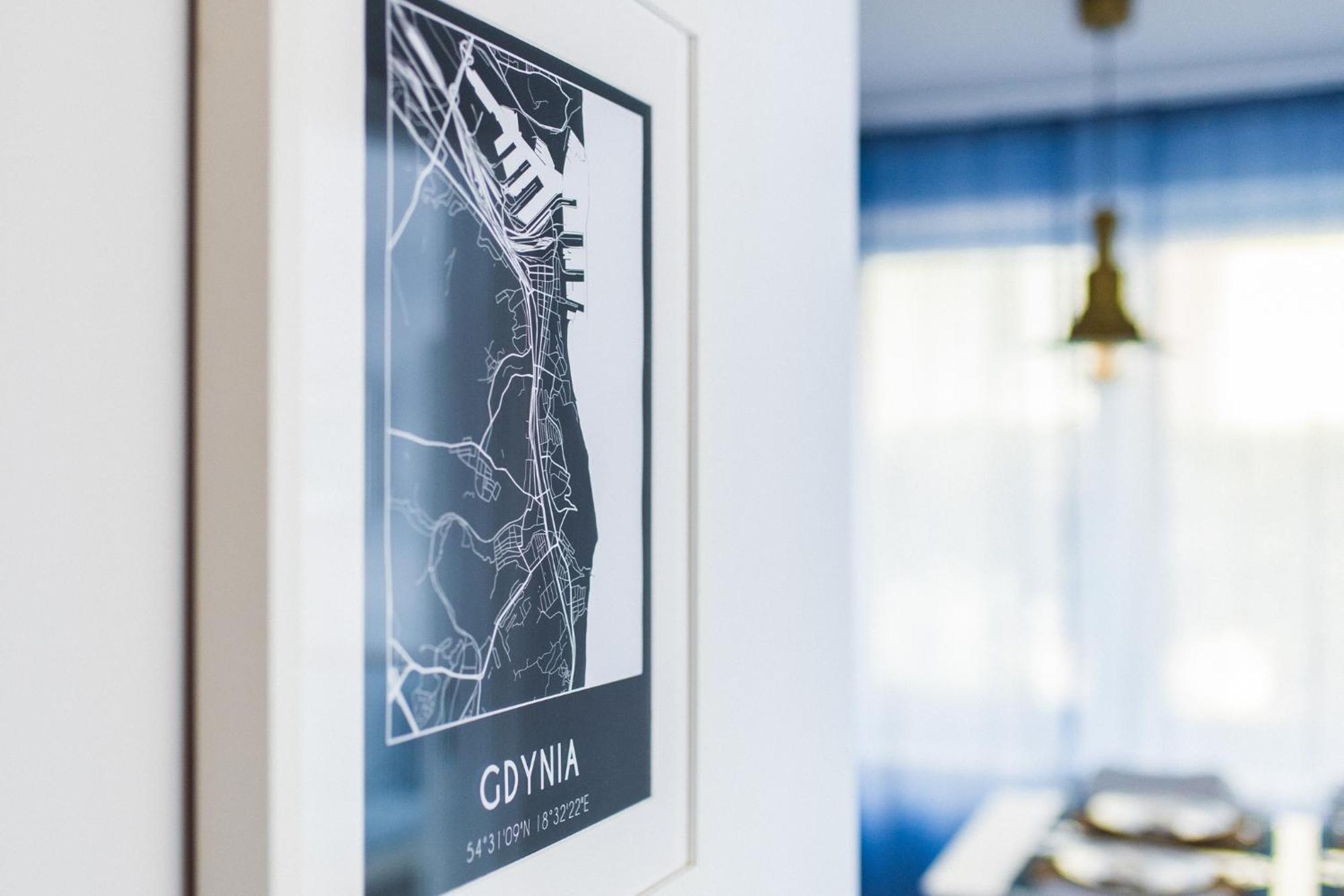 Przylesny Przy Dworcu Z Miejscem Postojowym Apartment